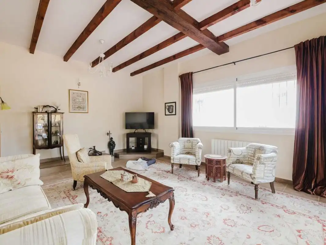 Sala d'estar de Casa o xalet en venda en Alhaurín El Grande amb Aire condicionat, Calefacció i Jardí privat