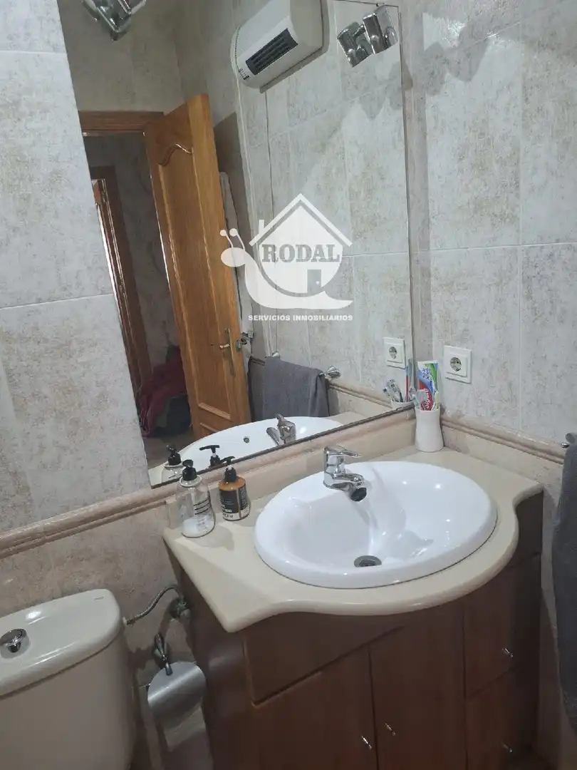Baño de Piso en venta en Huércal de Almería con Aire acondicionado, Calefacción y Parquet