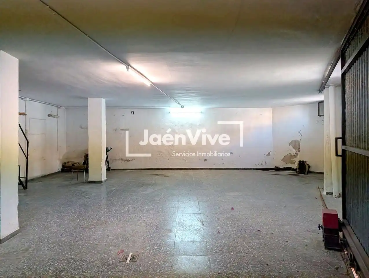Casa adosada en venda en Jaén amb Aire condicionat, Calefacció i Terrassa