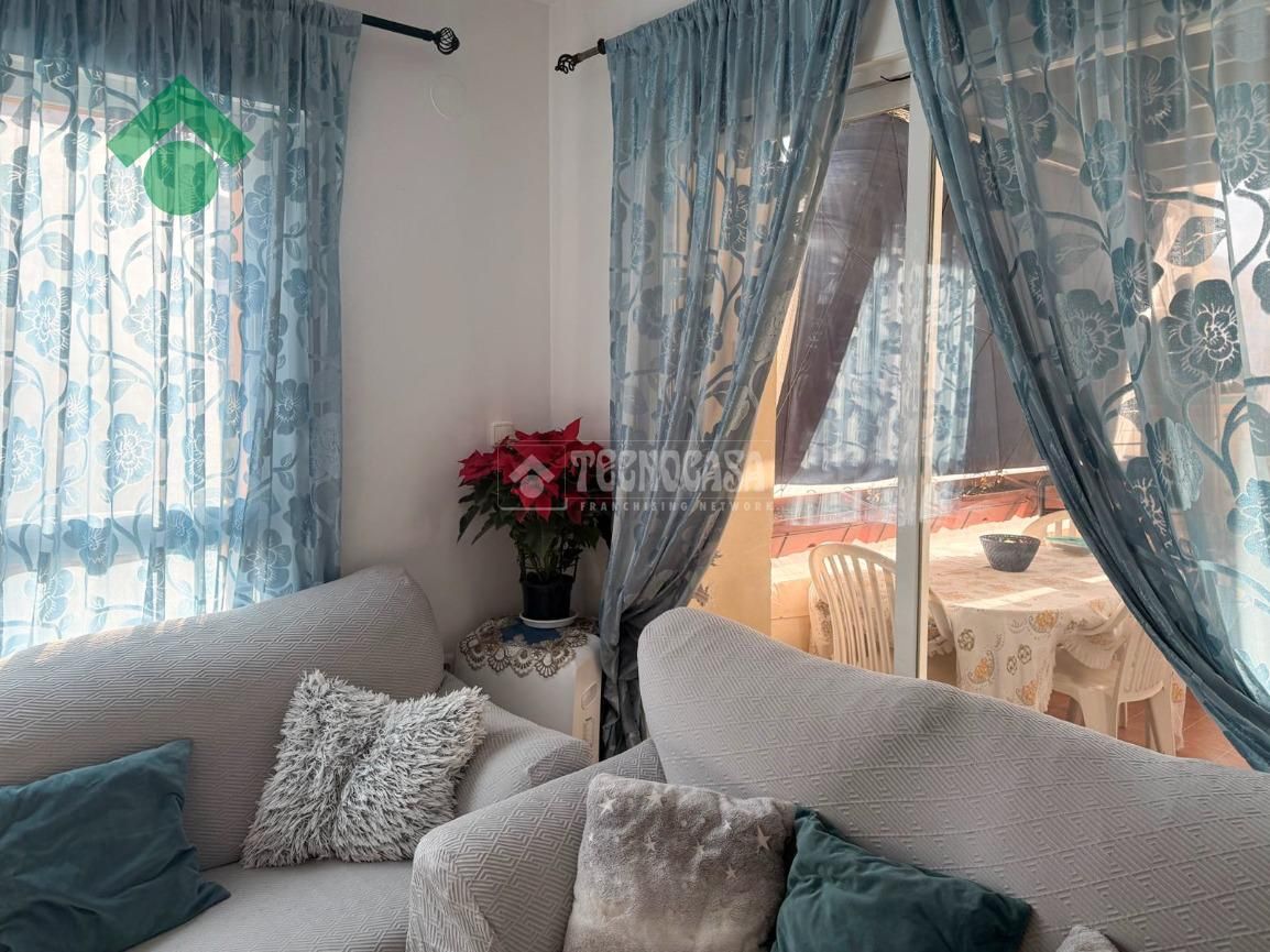 Sala de estar de Piso en venta en Almuñécar con Terraza y Balcón