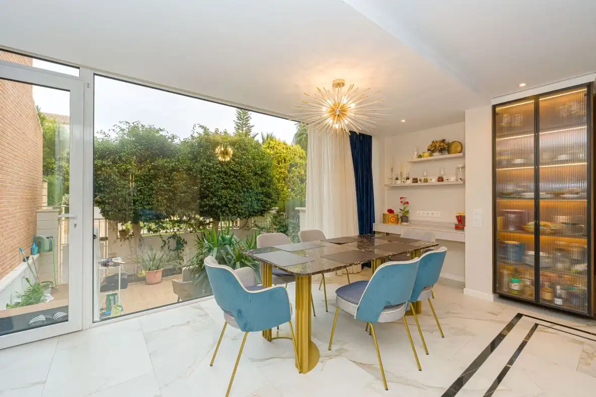 Comedor de Casa o chalet en venta en Alicante / Alacant con Aire acondicionado, Calefacción y Terraza