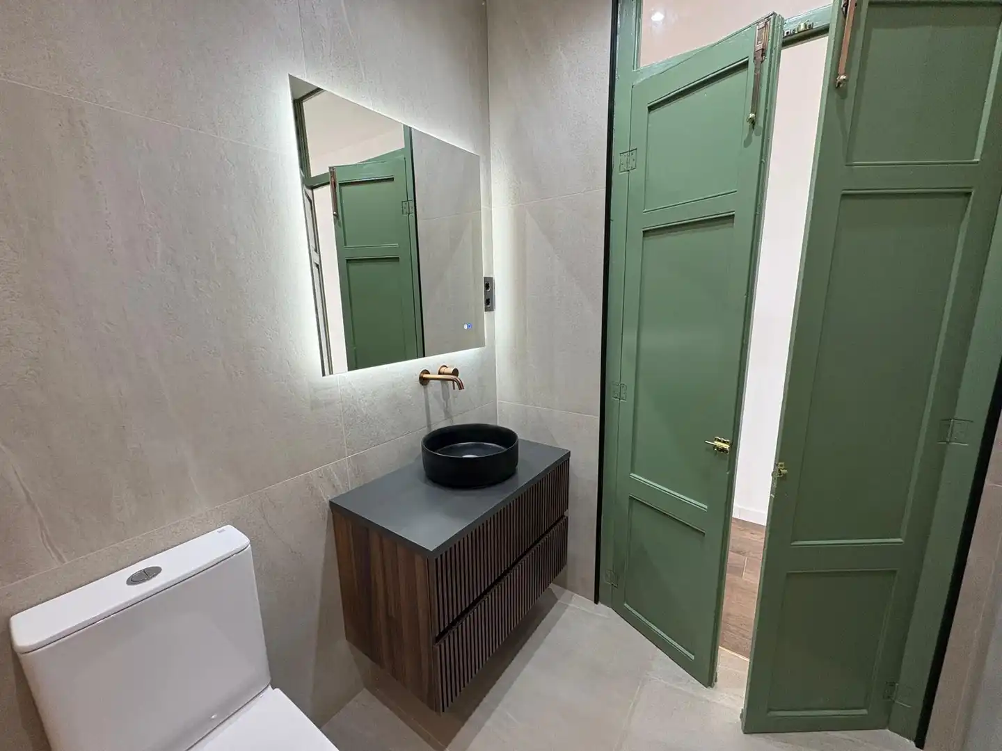 Casa aparellada en venda a Centre - Sant Oleguer, imagen 3