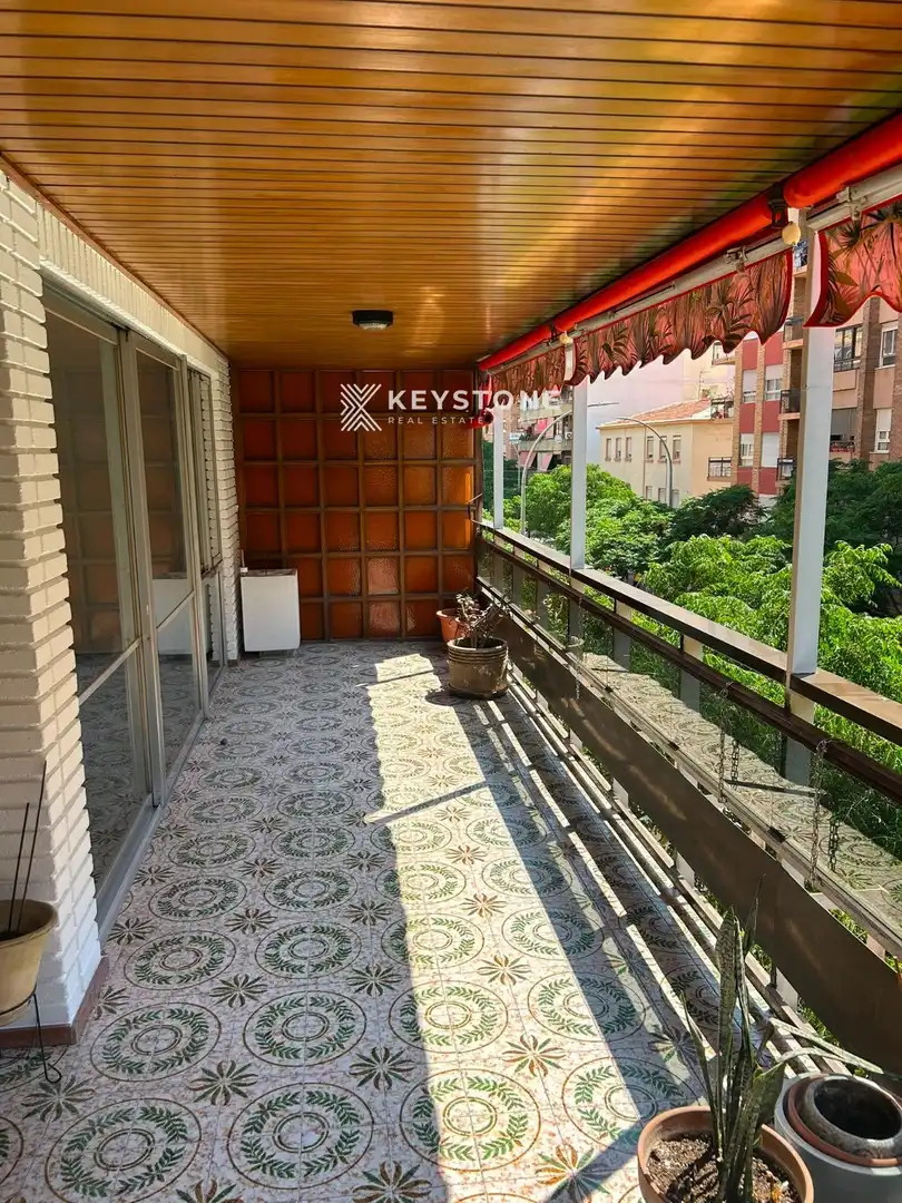 Terrassa de Pis de lloguer en Alicante / Alacant amb Aire condicionat, Calefacció i Terrassa
