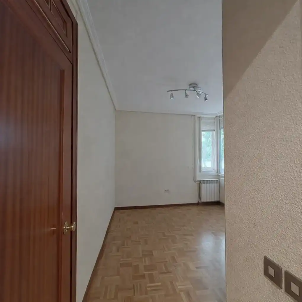 Schlafzimmer von Wohnung zum Verkauf in Vitoria - Gasteiz mit Heizung, Terrasse und Abstellraum