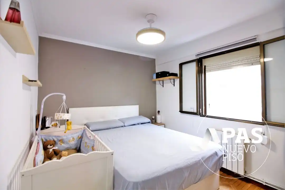 Bedroom of Flat for sale in Santander  with Heating