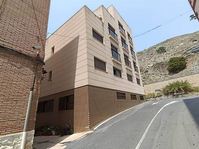 Piso en Venta en Real  en La Mamola