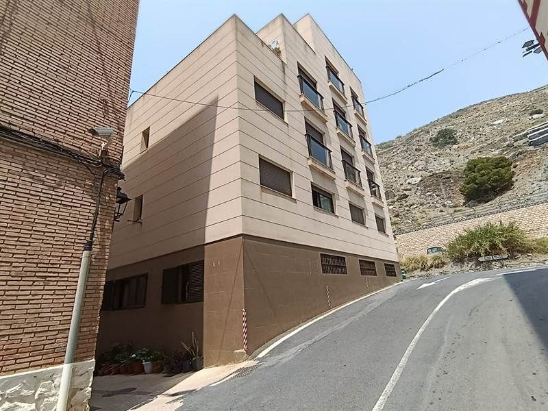 Vista exterior de Pis en venda en Polopos