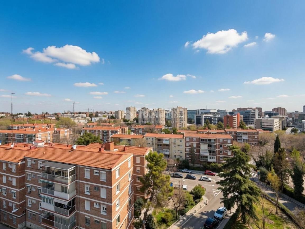 Wohnung zum Verkauf in San Juan Bautista, Ciudad Lineal