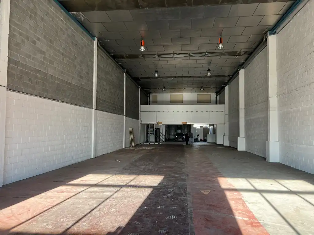 Nave industrial en venta en A Coruña Capital 