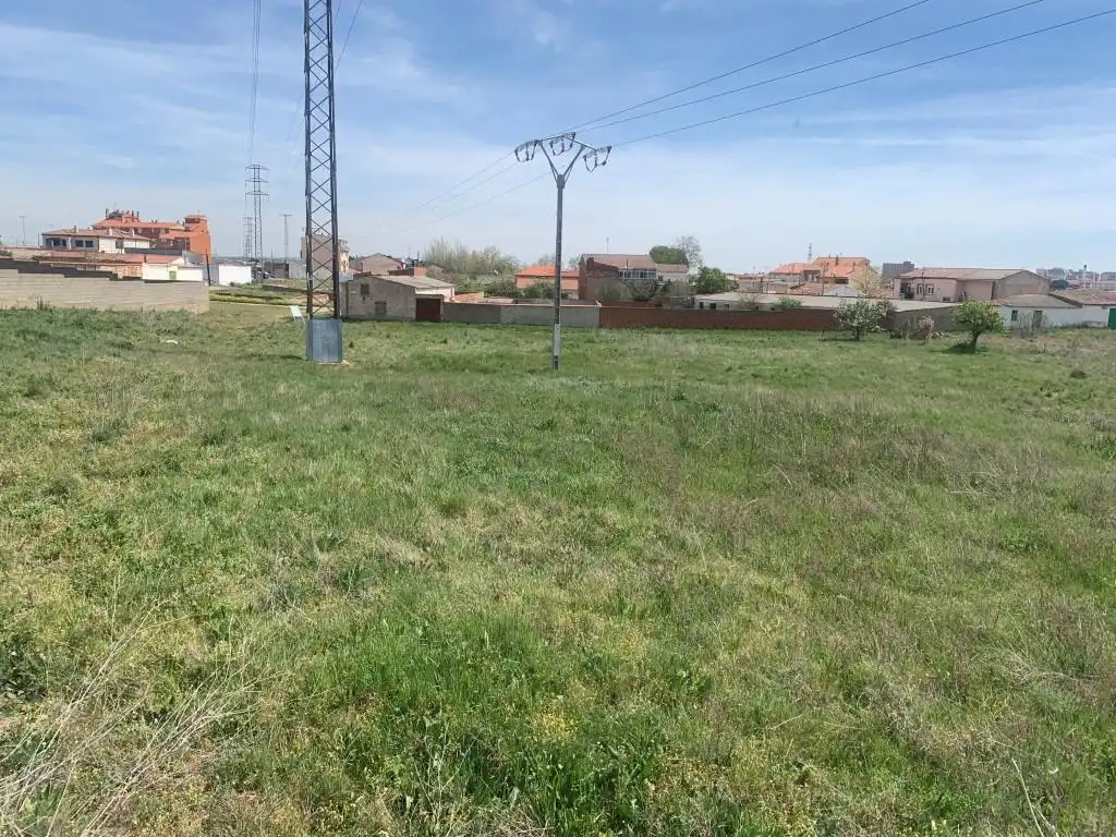 Residencial en venta en SAN BLAS, Urbanización Siglo XXI - Carretera de Villalpando