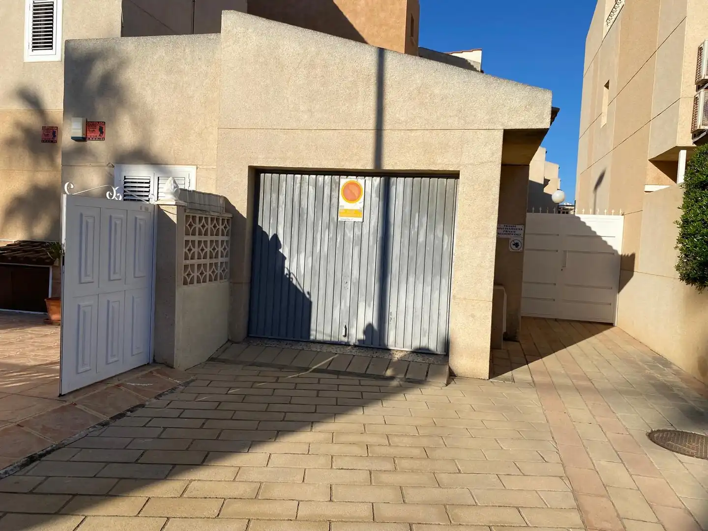 Parking of Houses for sale in Torrevieja  with Private garden, Furnished and Community pool