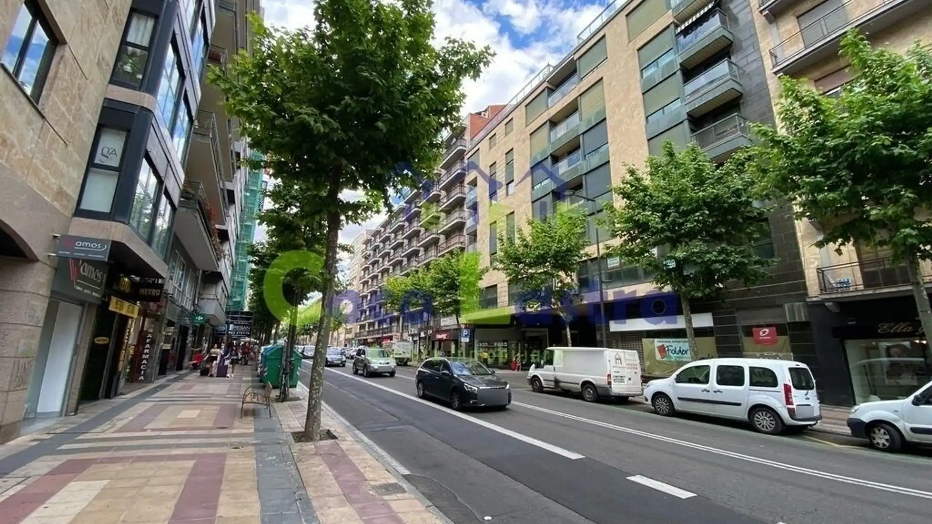 Außenansicht von Wohnung zur Miete in Salamanca Capital mit Heizung, Parkett und Möbliert