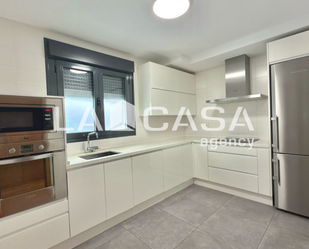 Kitchen of Flat to rent in  Sevilla Capital