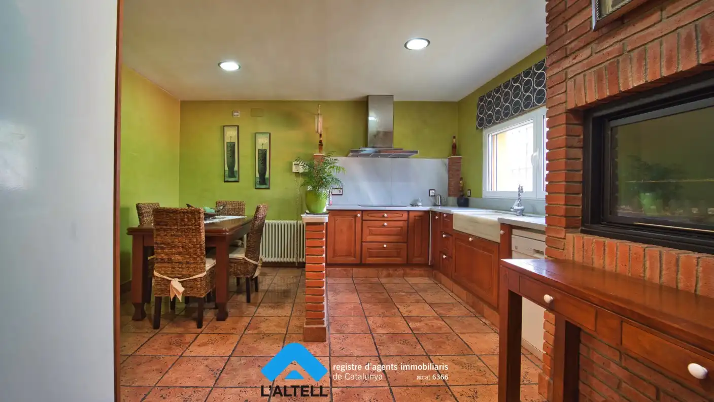 Kitchen of Houses for sale in L'Ametlla del Vallès  with Air Conditioner, Heating and Private garden