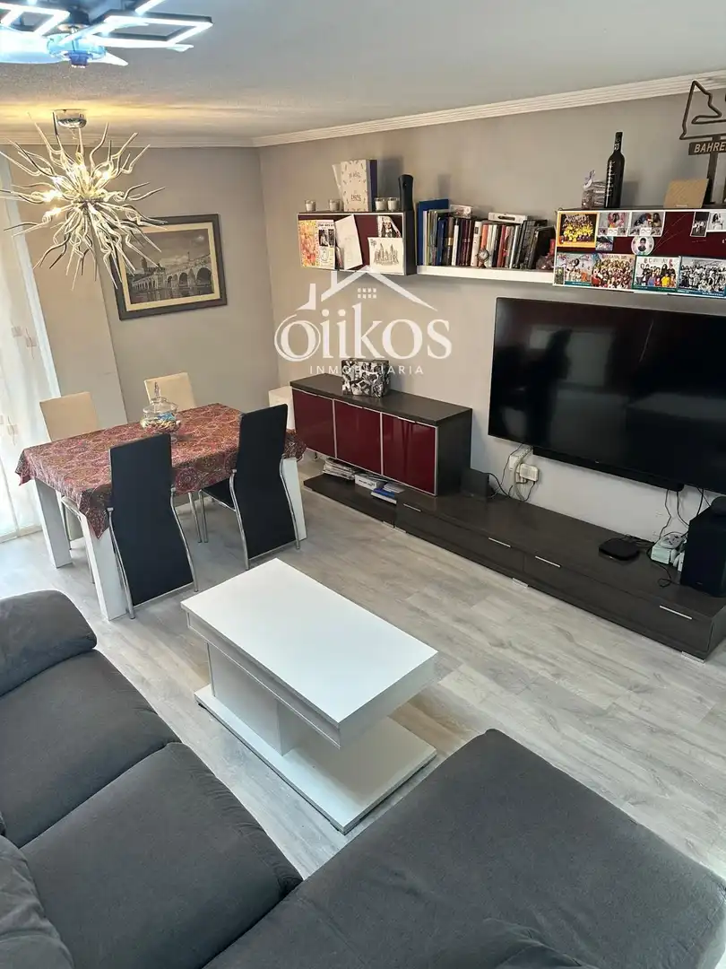 Living room of Flat for sale in Villares de la Reina  with Heating, Storage room and Swimming Pool