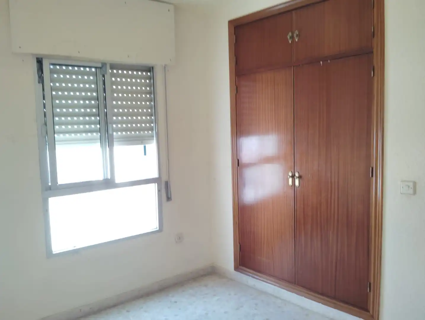 Dormitori de Casa o xalet en venda en Brenes amb Aire condicionat, Jardí privat i Forn