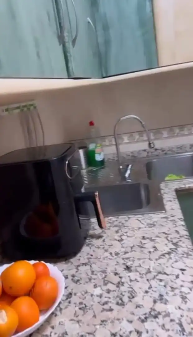Kitchen of Flat for sale in Dos Hermanas  with Terrace and Furnished