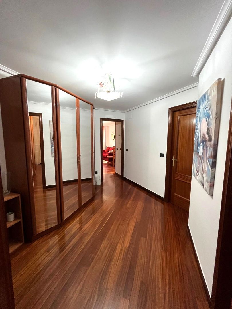 Pis en venda en Castro-Urdiales amb Calefacció, Terrassa i Forn