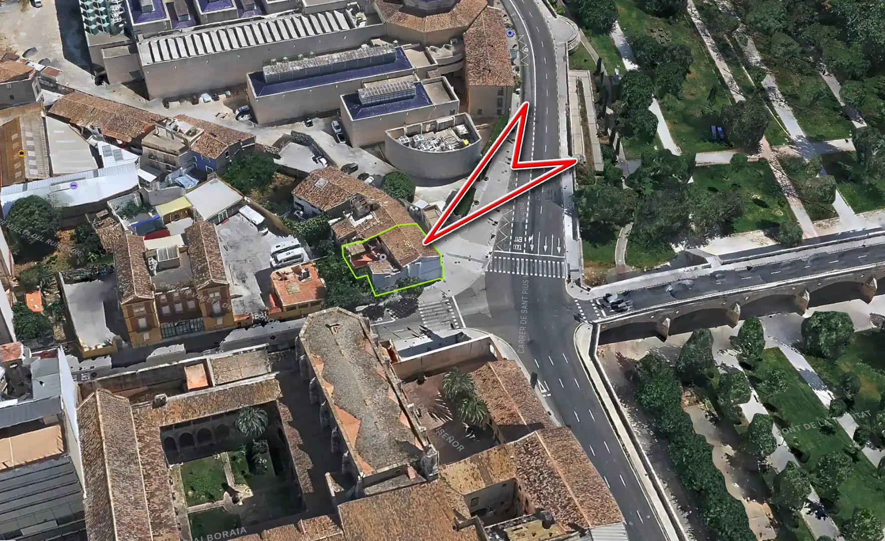 Vista exterior de Casa o chalet en venta en Valencia con Terraza y Balcón