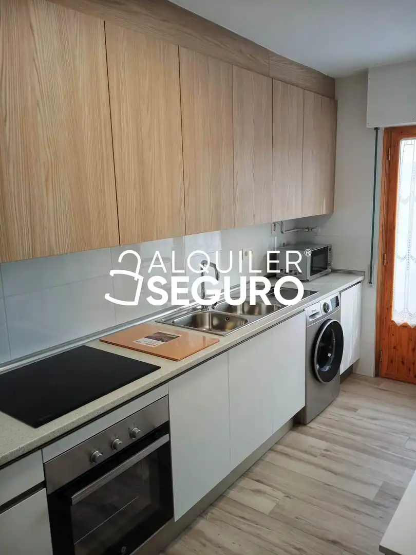 Küche von Wohnung zur Miete in Fuensaldaña mit Heizung und Möbliert