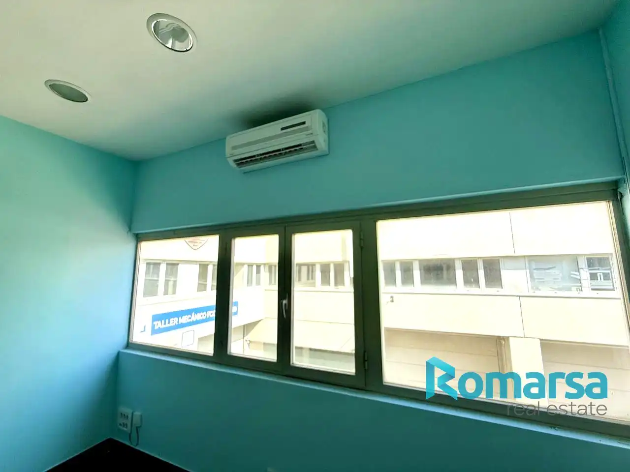 Nave industrial en venta en Ávila