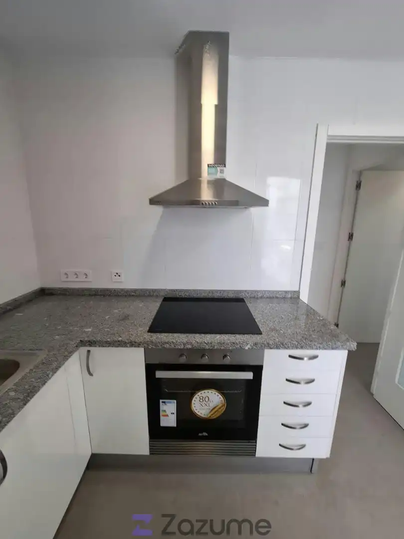 Kitchen of Flat for rent in Alginet  with Storage room, Furnished and Oven