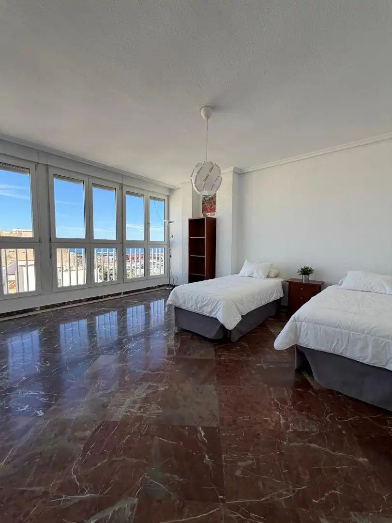 Flat for rent in Parque de Nicolás Salmerón, 11, Centro