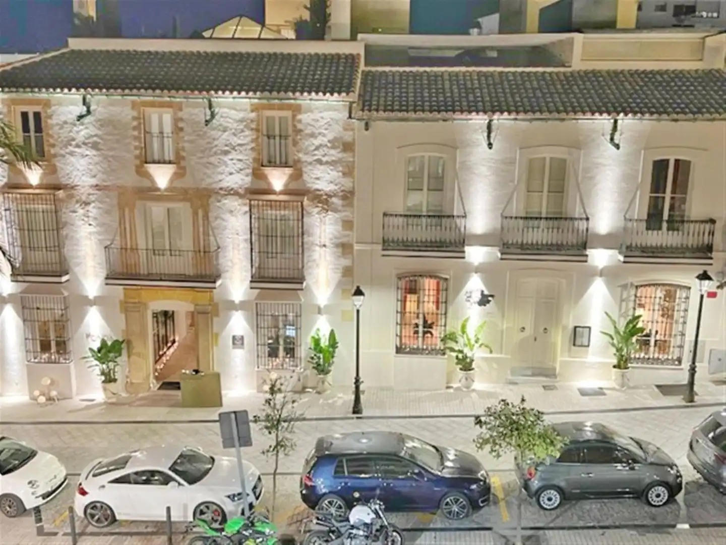 Exterior view of Duplexes for sale in Marbella  with Air Conditioner, Parquet flooring and Furnished