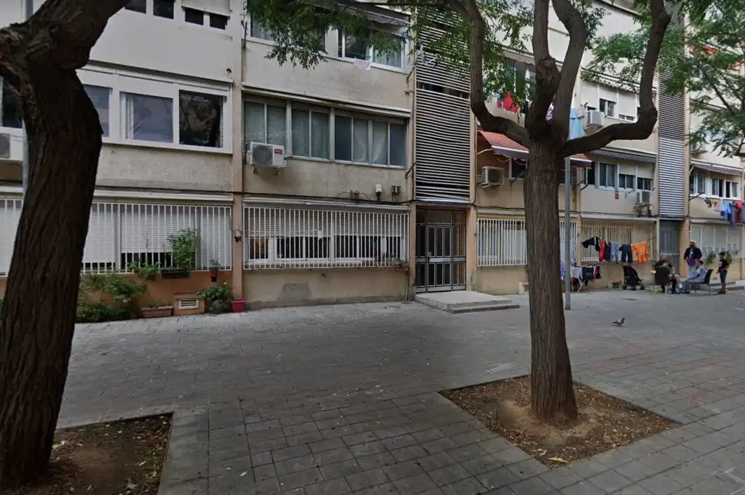Piso con ascensor en venta en C/ Tarba