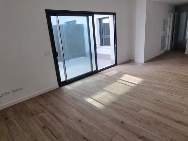 Flat for sale in Fuengirola  with Air Conditioner, Heating and Oven