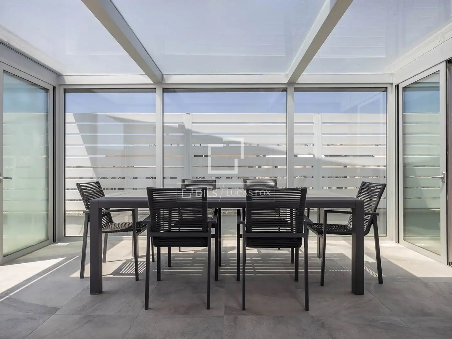 Terrasse von Dachboden zur Miete in Barcelona mit Klimaanlage, Terrasse und Möbliert