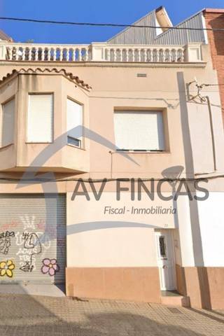 Edificio en Venta en Carrer MASCARO en El Guinardó