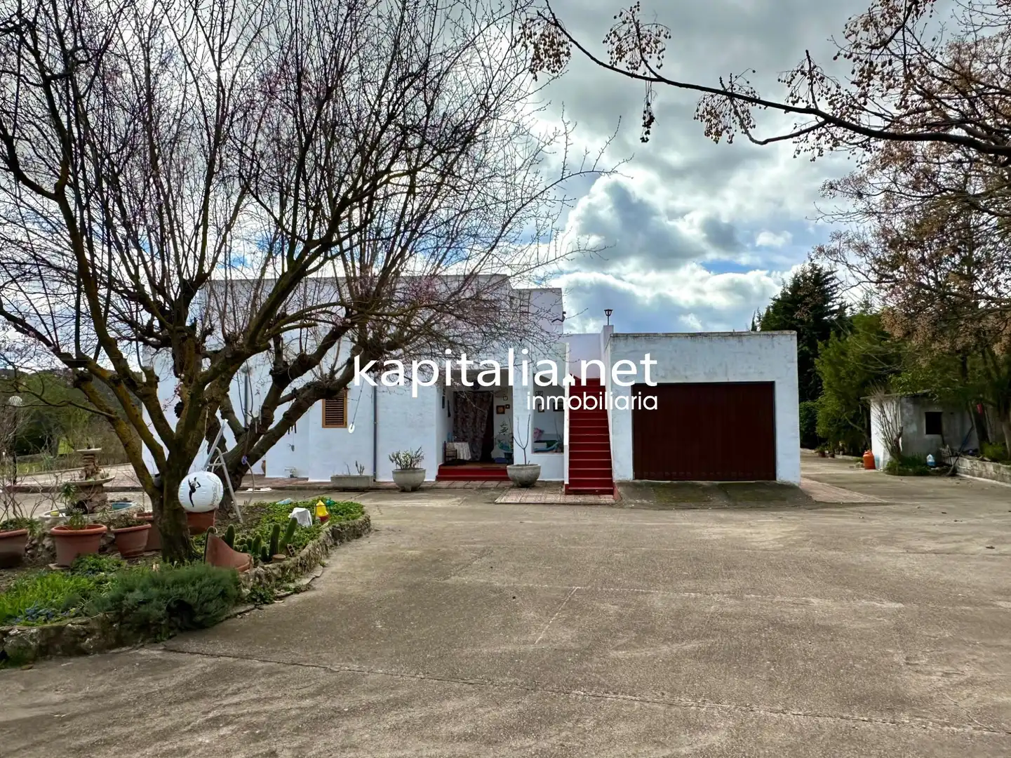 Exterior view of Houses for sale in Alcoy / Alcoi  with Air Conditioner, Private garden and Terrace