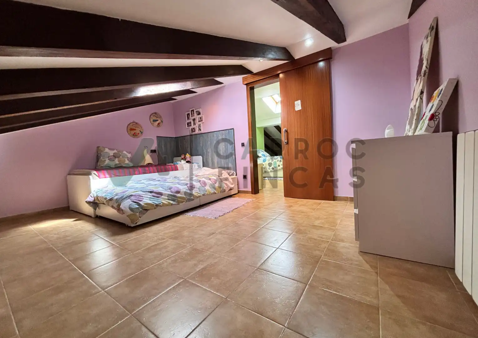 Piso en venta en Sant Joan de les Abadesses con Calefacción, Amueblado y Horno