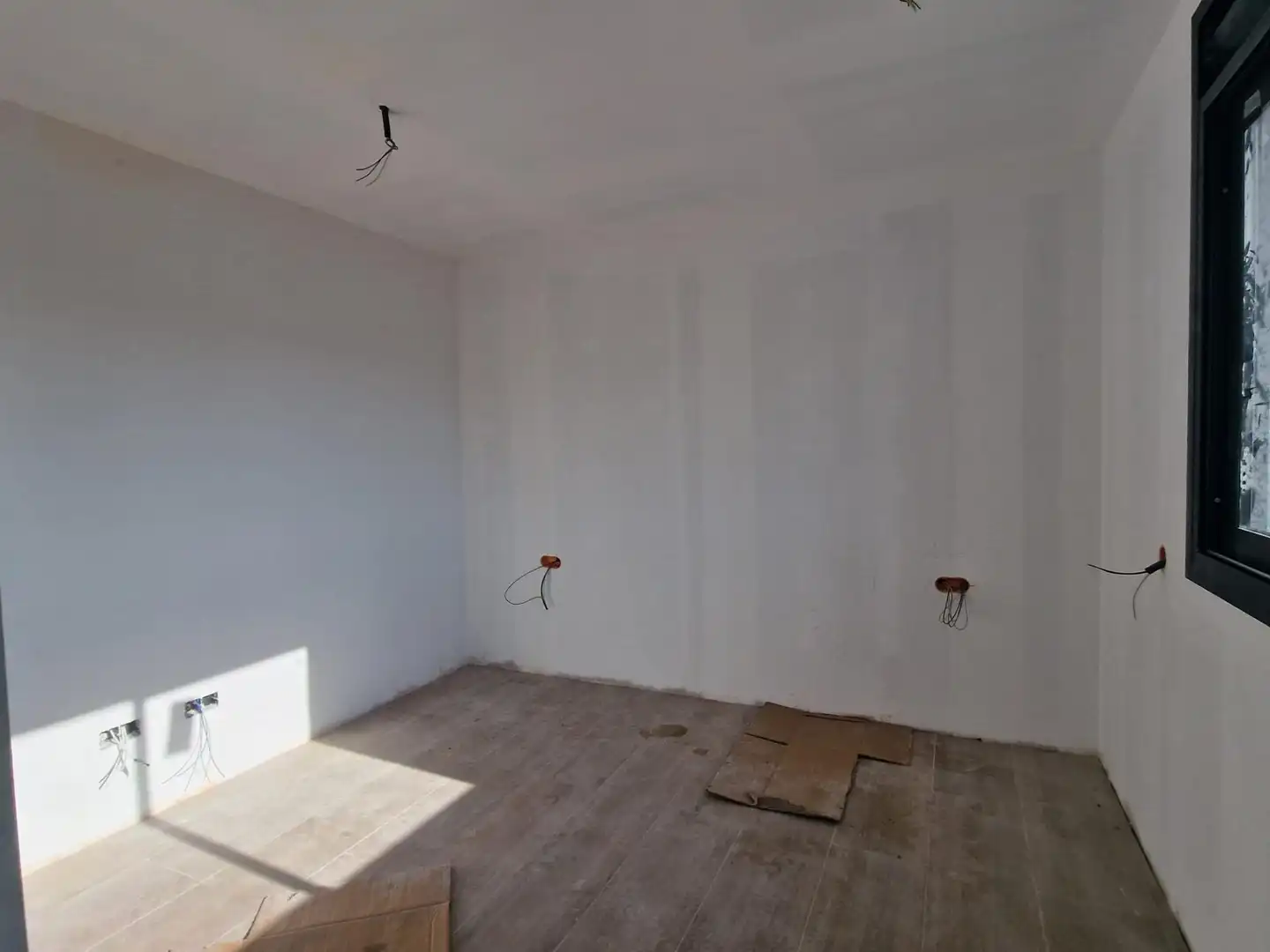 Dachboden zum Verkauf in Terrassa mit Heizung, Terrasse und Ofen
