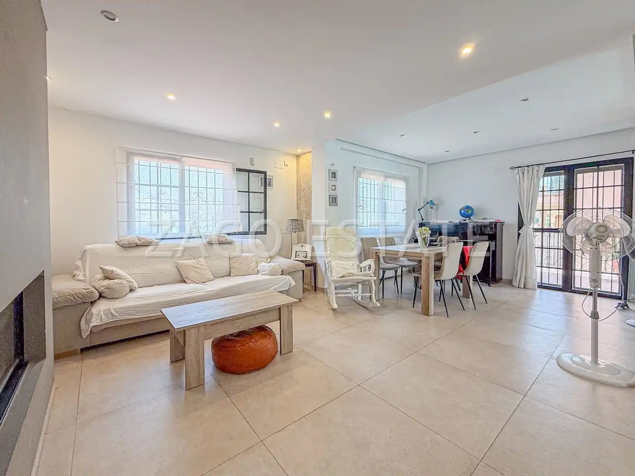 Casa con piscina en venta en Pueblo - Urbanizaciones, imagen 17