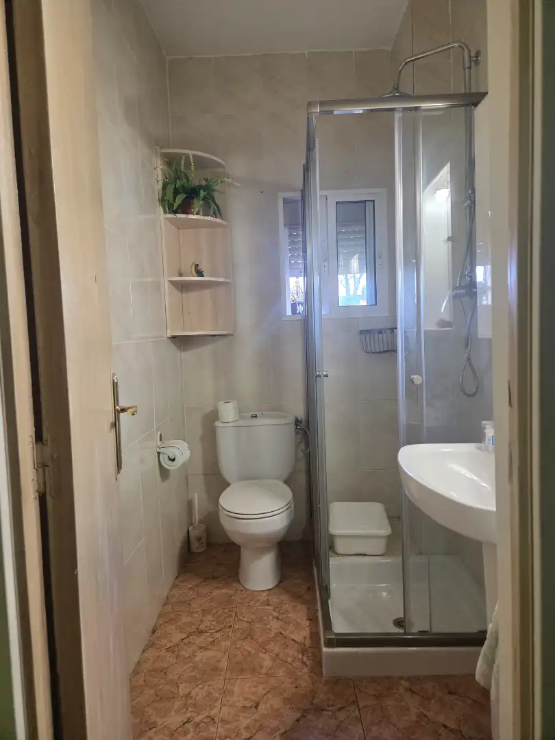 Bathroom of Houses for sale in Badajoz  with Private garden, Terrace and Storage room