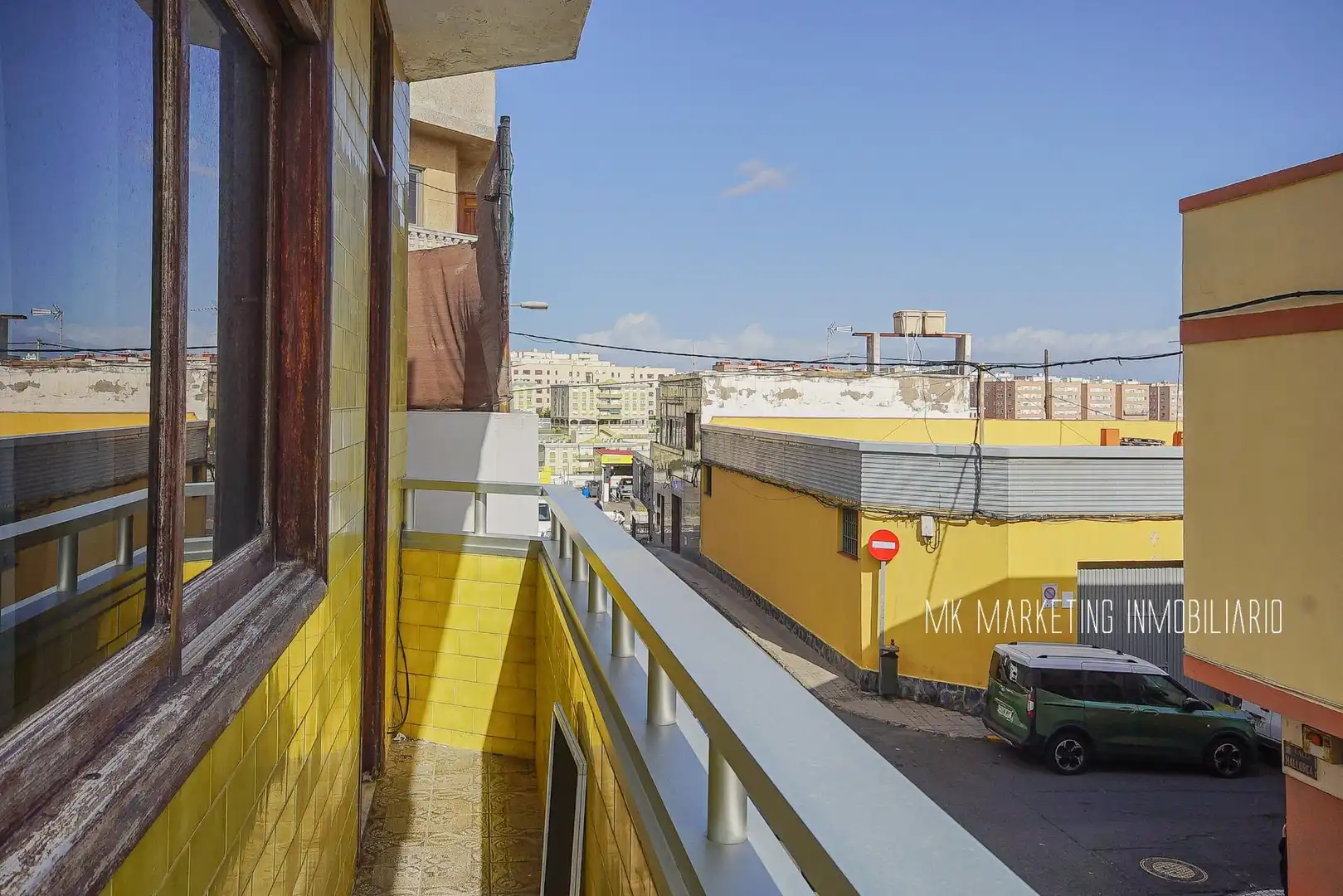 Vista exterior de Casa adosada en venda en Las Palmas de Gran Canaria amb Terrassa