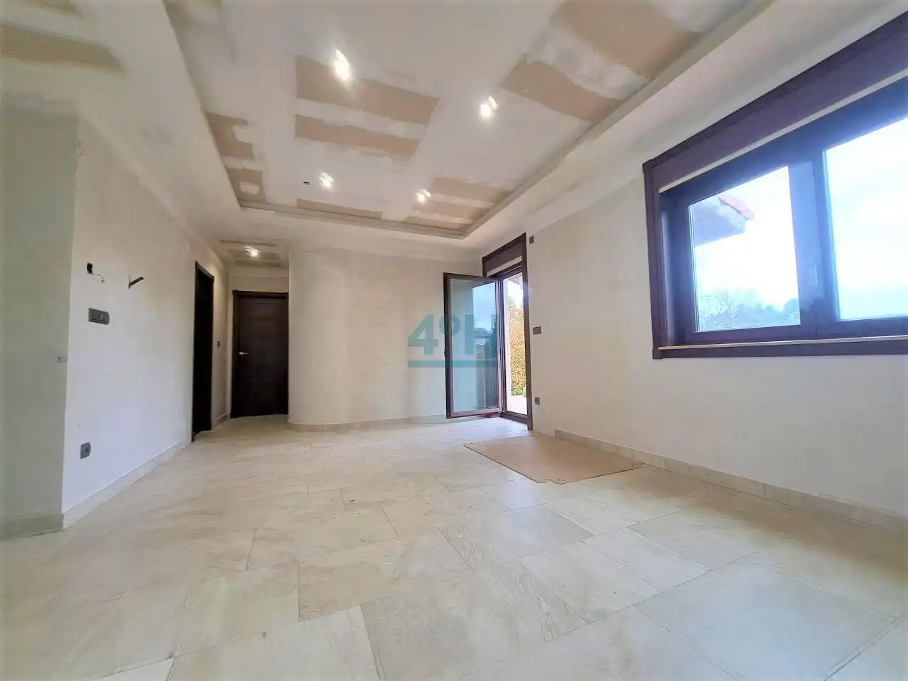 Casa o chalet en venta en O Carballiño   con Calefacción, Jardín privado y Terraza