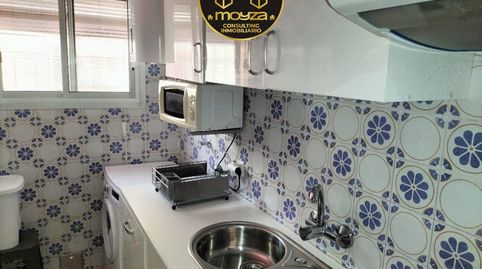 Foto 4 de Piso en venta en Peñamefecit - Avda Barcelona, Jaén Capital