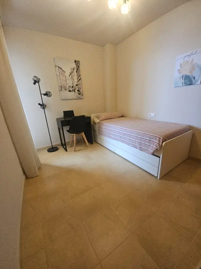 Habitación de Piso en venta en La Manga del Mar Menor con Jardín privado, Terraza y Piscina