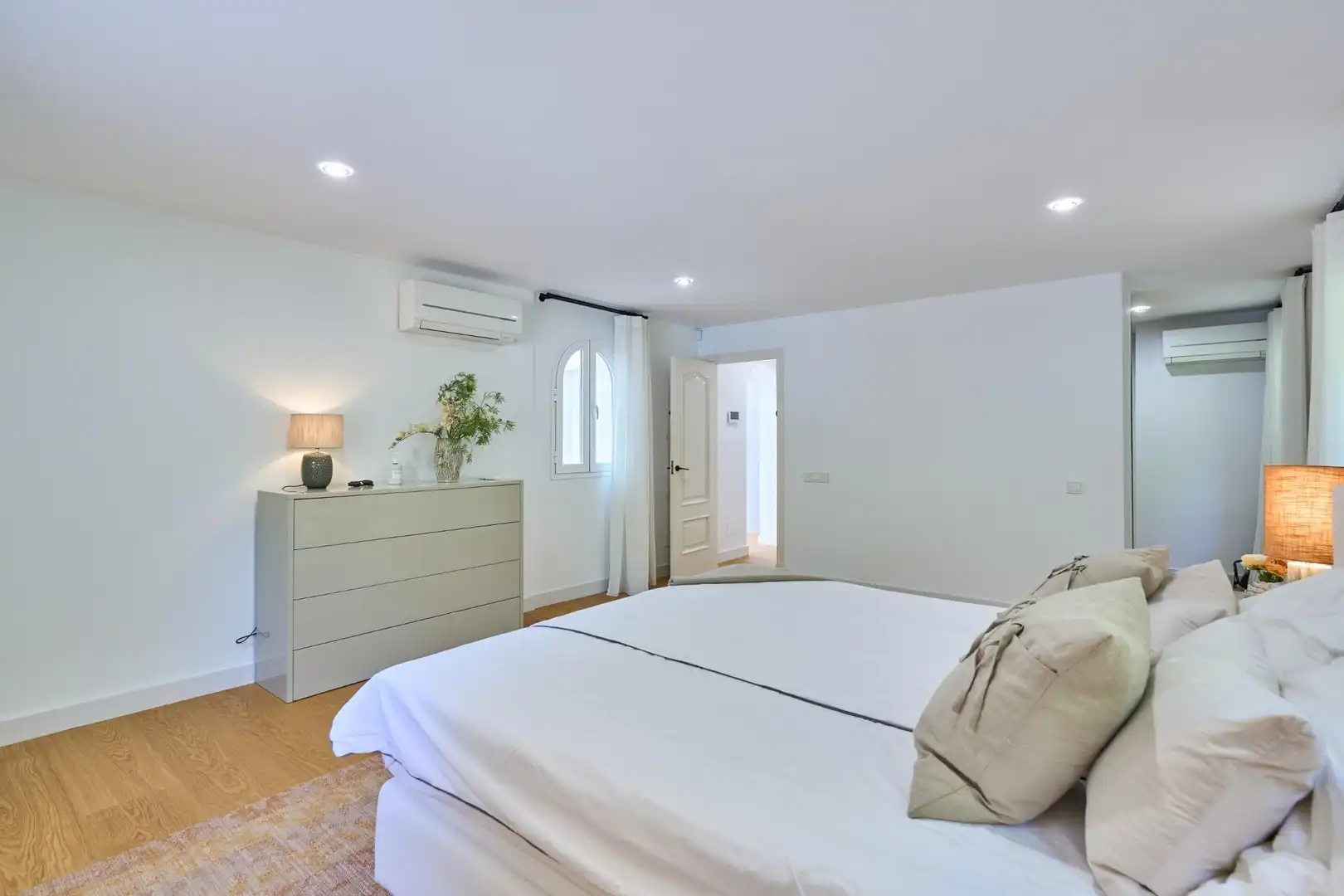 Dormitori de Casa o xalet en venda en  Palma de Mallorca amb Aire condicionat, Jardí privat i Parquet