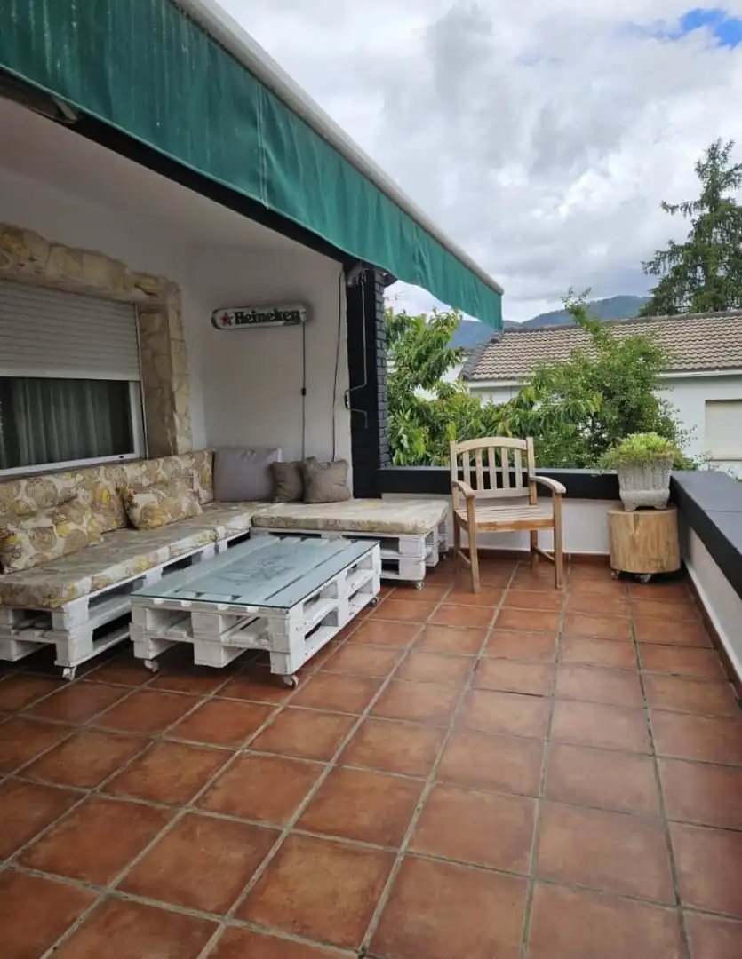 Terraza de Casa o chalet en venta en Navahondilla con Calefacción, Jardín privado y Parquet