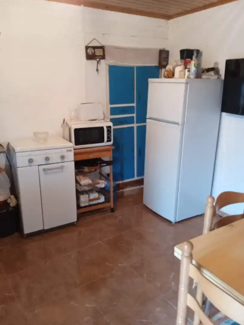 Cuina de Casa adosada en venda en Oencia amb Moblat, Forn i Rentadora