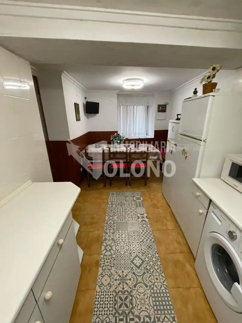 Cuina de Casa o xalet en venda en Cuzcurrita de Río Tirón amb Traster, Moblat i Rentadora