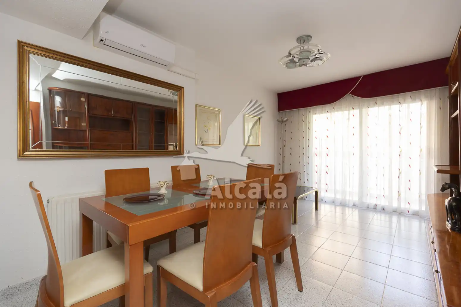 Dining room of Flat for sale in Alcalá de Henares  with Air Conditioner, Heating and Terrace