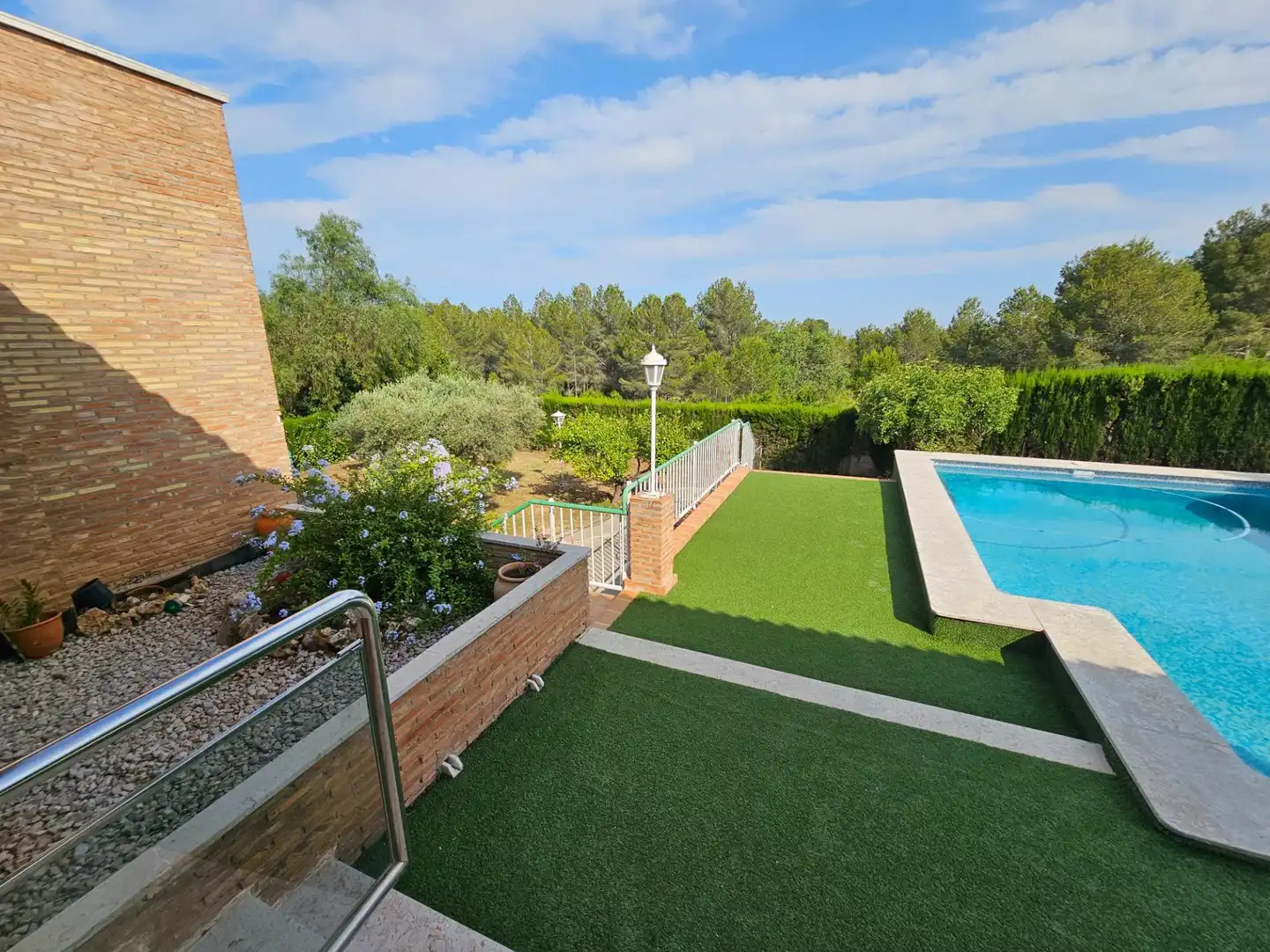 Detached house with terrace for sale in Montserrat, imagen 9