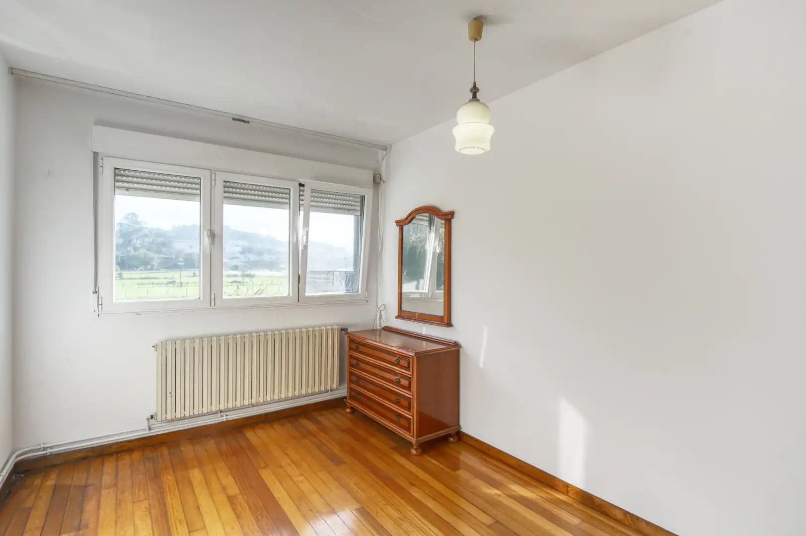 Habitación de Edificio en venta en Padrón