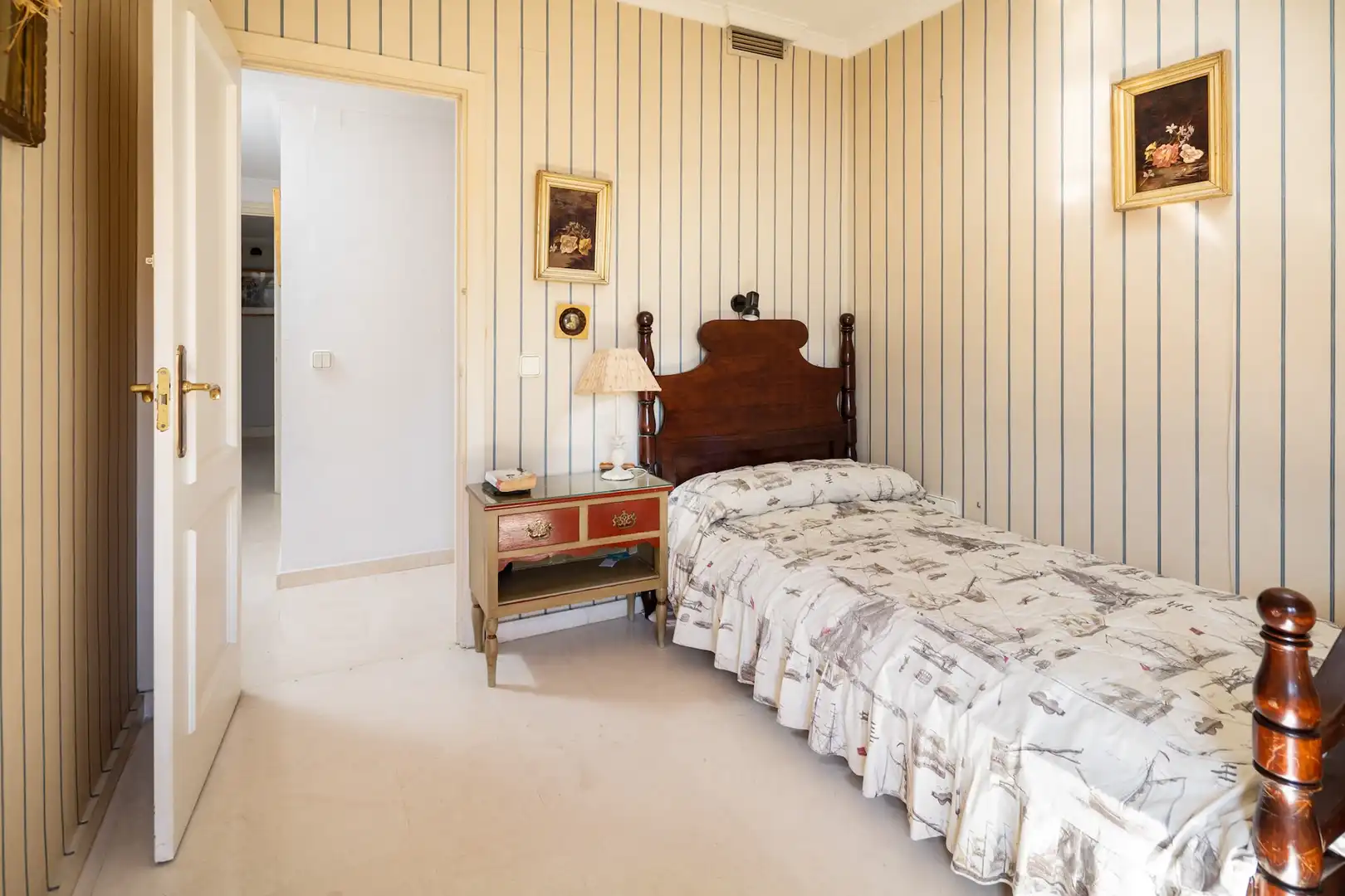 Habitación de Piso en venta en Málaga con Aire acondicionado, Trastero y Amueblado