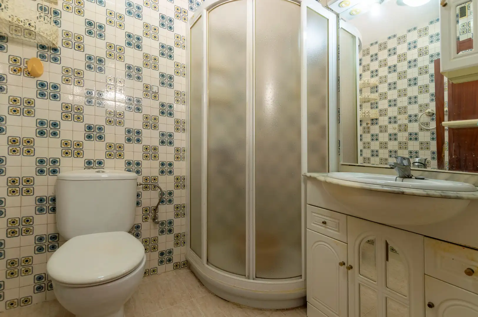 Baño de Piso en venta en Alcalá de Henares con Calefacción, Parquet y Terraza